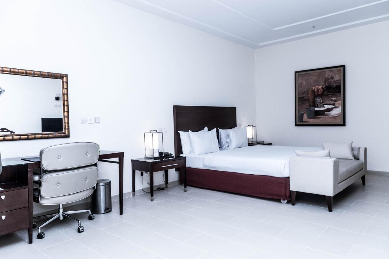 Hotel Sancta Maria โลเม ภายนอก รูปภาพ