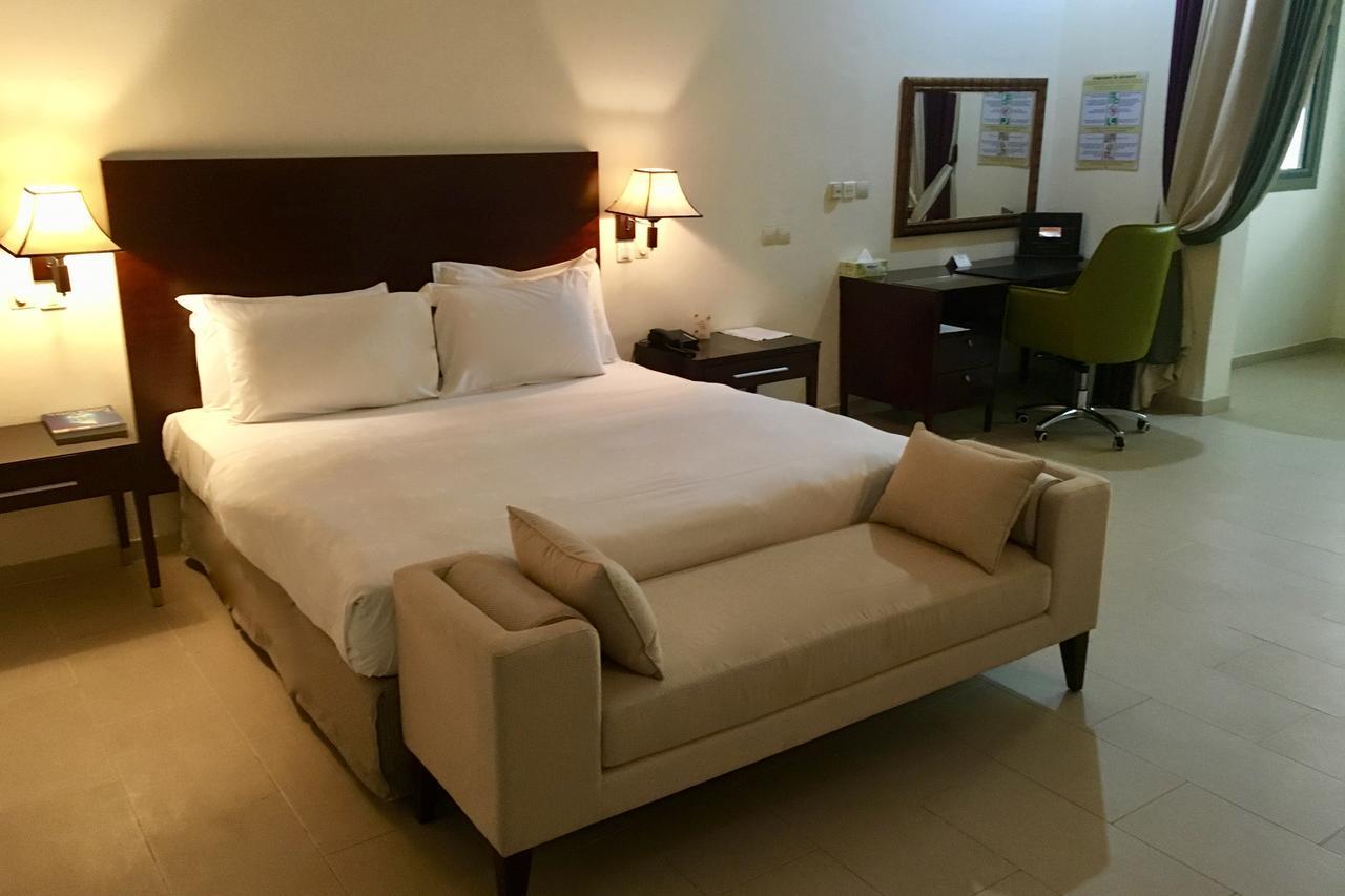 Hotel Sancta Maria โลเม ภายนอก รูปภาพ