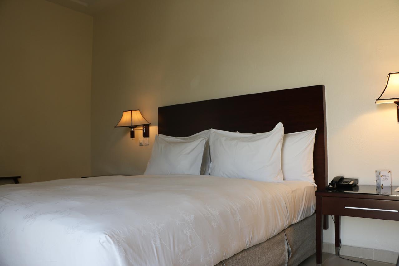 Hotel Sancta Maria โลเม ภายนอก รูปภาพ