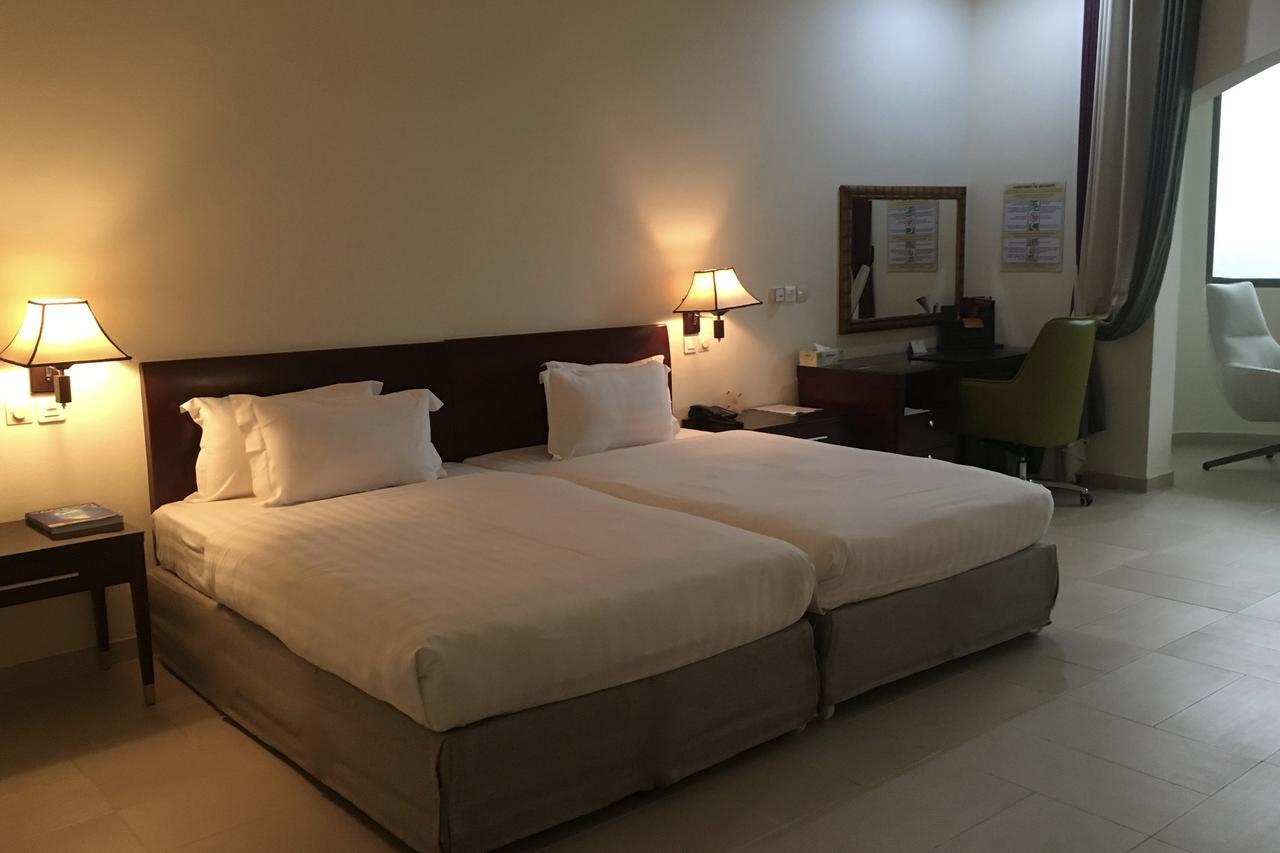 Hotel Sancta Maria โลเม ภายนอก รูปภาพ
